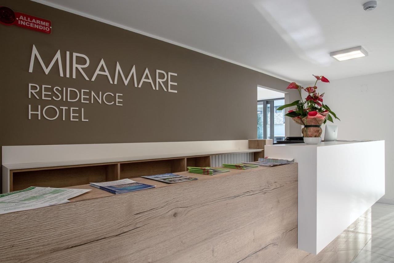 Aparthotel Miramare Grado Bagian luar foto